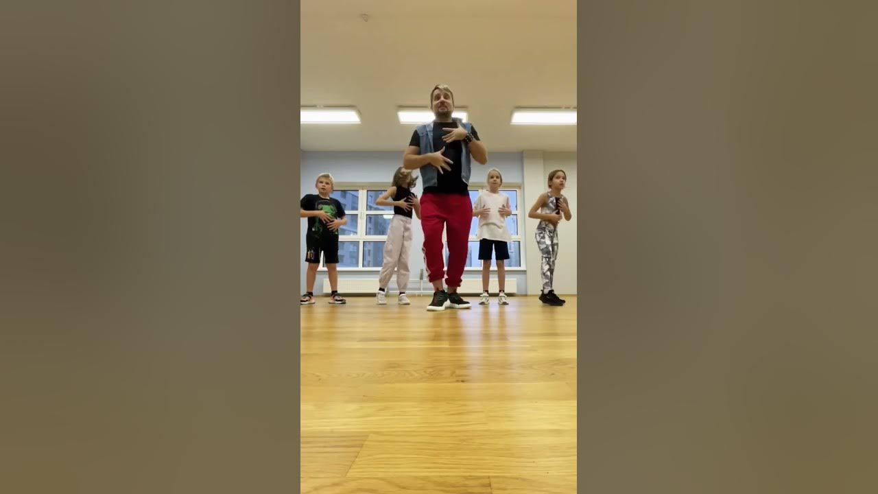 Как танцевать в шорты