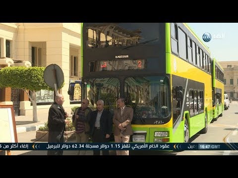 تقرير انطلاق أولى رحلات الحافلات ذات الطابقين في شوارع القاهرة