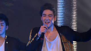 NU'EST 뉴이스트 - Shalala Ring (NU'EST Live Tour ~ SHOWTIME3)
