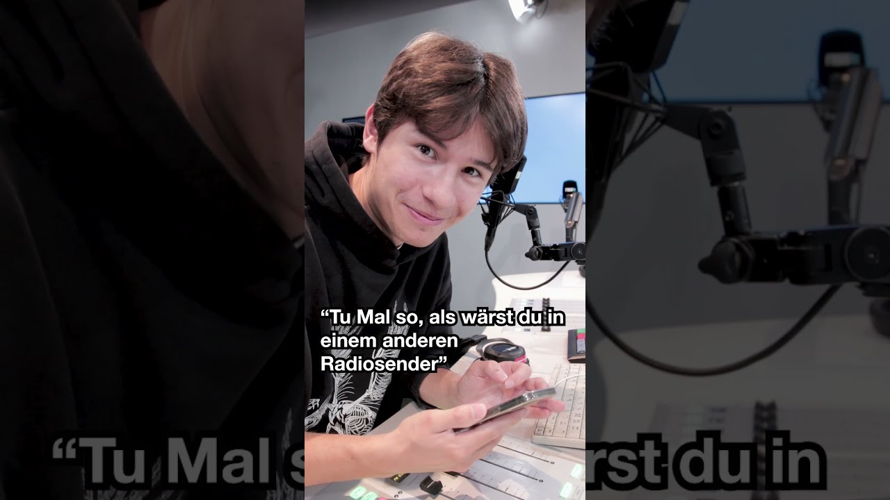 Im Radio versehentlich falschen Sender gesagt..