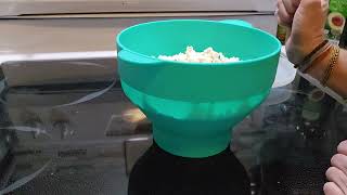 Korcci Microwaveable Silicone Popcorn Popper | Collapsible & Dishwasher Safe