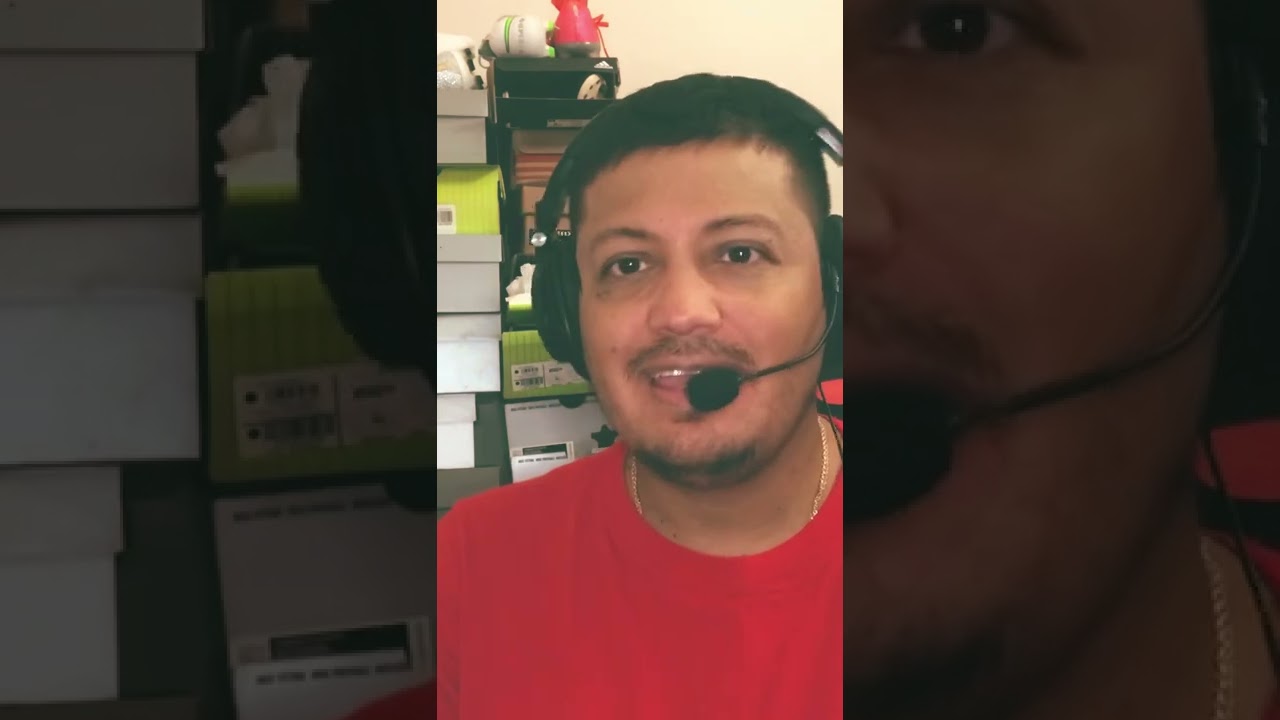 STOCKX CUSTOMER SERVICE BE LIKE