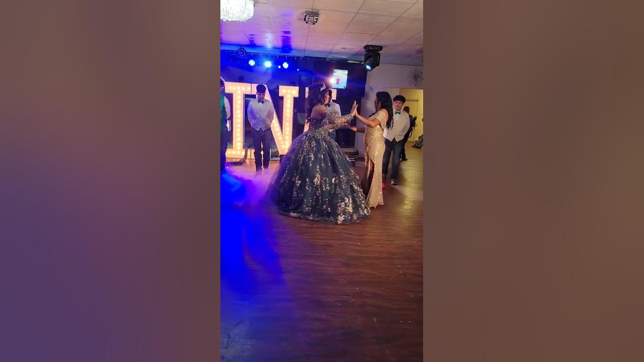 vals con mama #quinceañera #quinceaneraideas #waltz