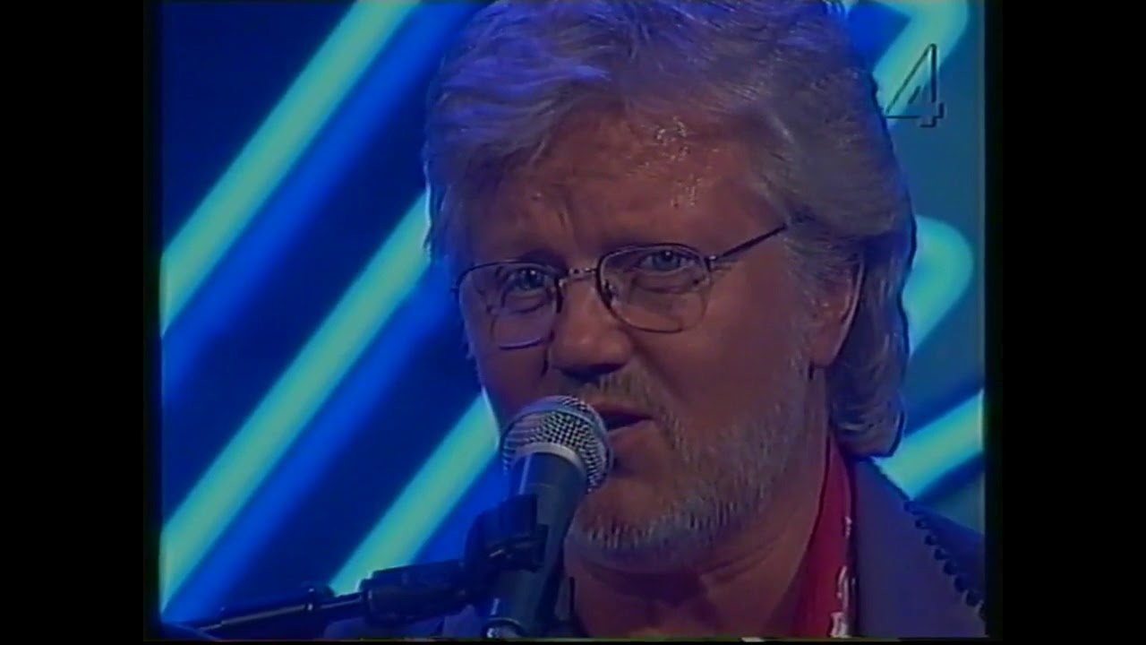 BORTA BRA MEN HEMMA BÄST   STREAPLERS   1996