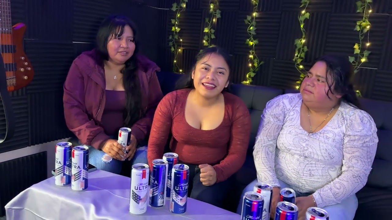 Estrellita Y Su Nuevo Talento - In Botella Lo'o Na Ko'oyu (VideoClips) 2026