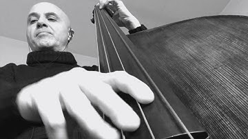 Groovin’ High Bass Line Play Along Backing Track