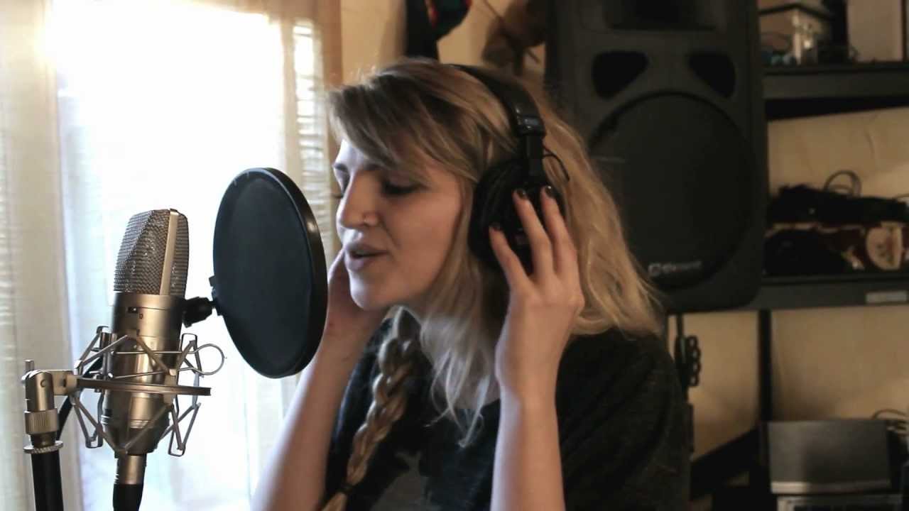 Yes peaner ft. Camilia - "Yours Or Mine" - Music Video