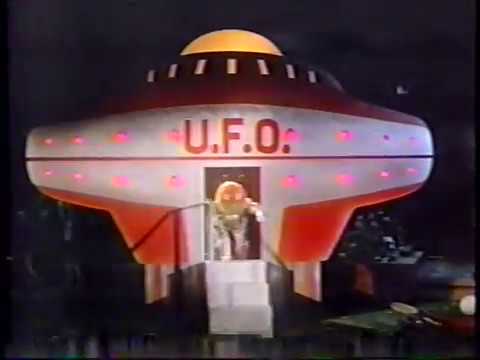 Brady Bunch - UFO