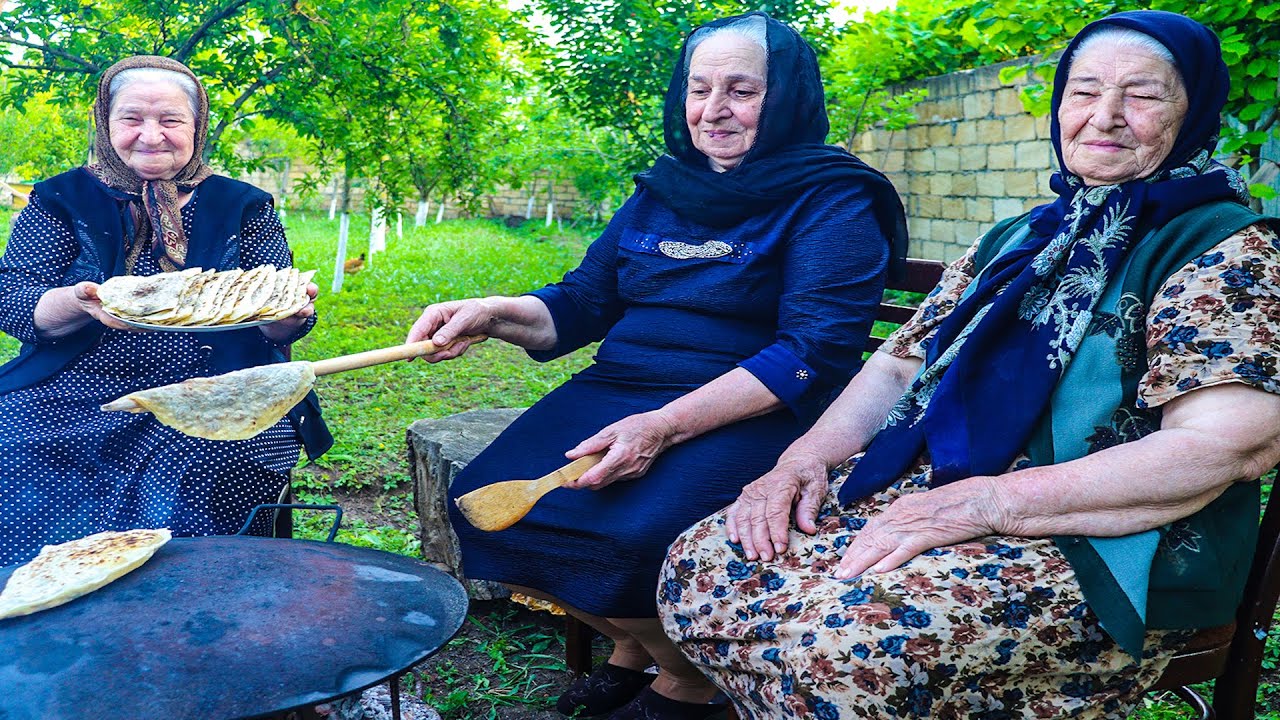 Nənə qonaq getdi – Bacılar ƏT QUTABI bişirdi