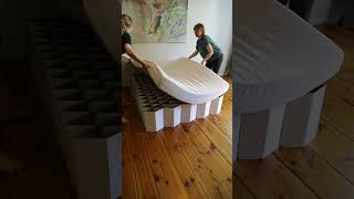 Download Lagu ROOM IN A BOX Cardboard Bed 2.0 | Bett 2.0 | Letto 2.0 | Lit 2.0 MP3