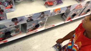 Shopping for Disney Infinity @ Target - Day 1