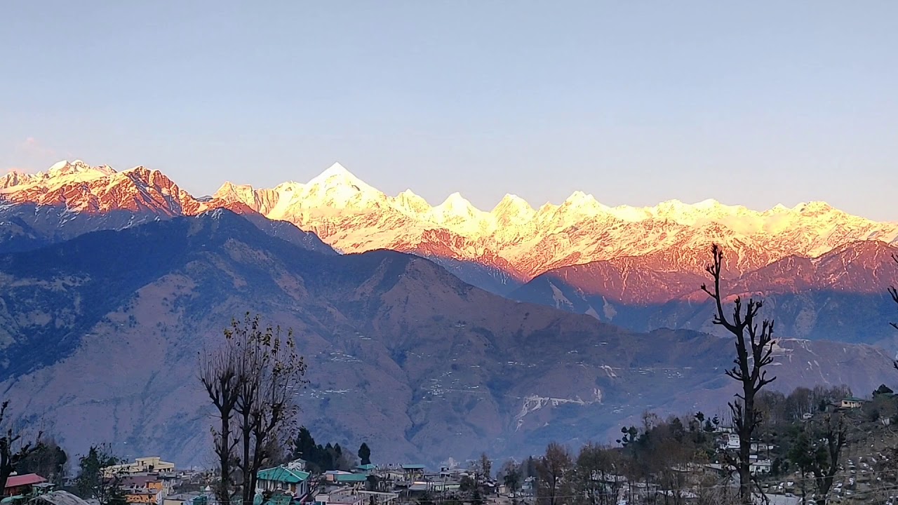 Amazing Munsiyari | Sunset Timelapse | KMVN Guest House