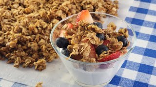 Healthy Homemade Granola || Less than 10 ingredients! by Cotton Candy 292 views 1 year ago 3 minutes, 50 seconds