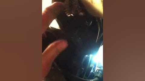 How To Change an Alternator in Jeep Cherokee sport