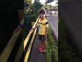 Melihat Sungai Diatas Jembatan ~muhtihar bahrun