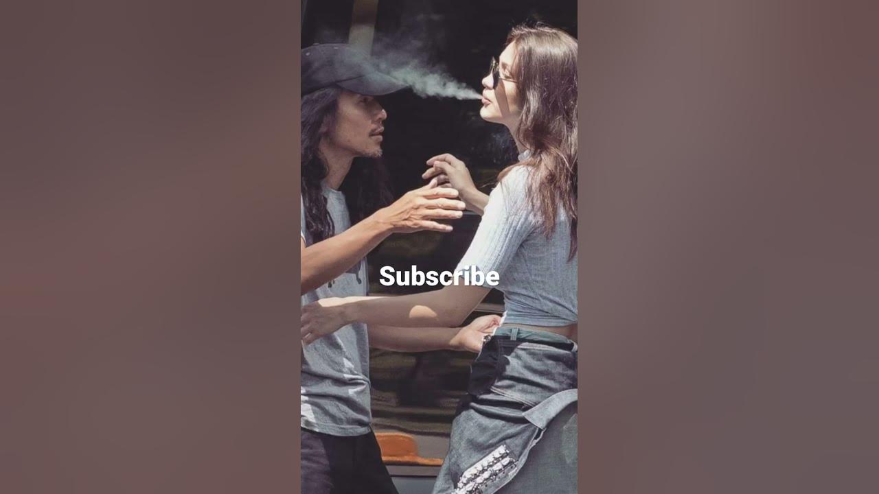 Bella Hadid Smoking🚬🚬 Youtube