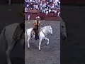 Siempre cercano a su público sensible al cariño del pueblo, aquí un ejemplo cantando #ManuelJuárez