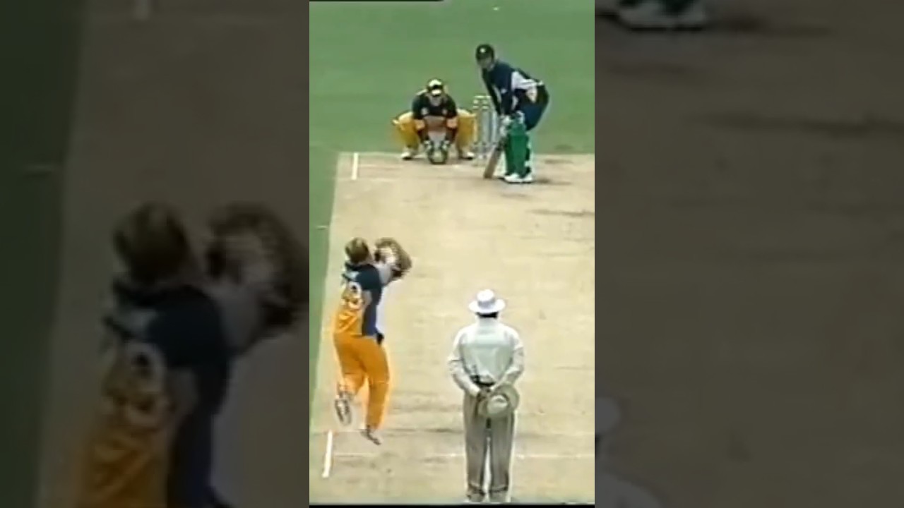 Shane Warne vs Moin Khan 