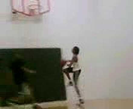 DC Blue Devils All Star Guard Dunks(Darrick Wood)