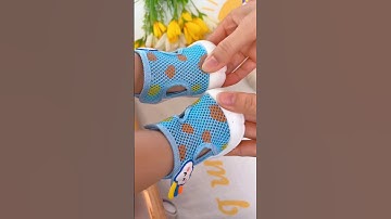Baby sandals are also needed for summer. The first pair of shoes for learning to walk must  #shorts