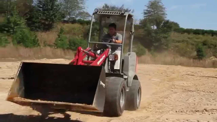 Takeuchi Wheel Loaders - Oct 2014