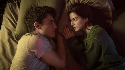 宇宙船で出会った男女の運命はいかに!?映画『スターシップ9』予告編