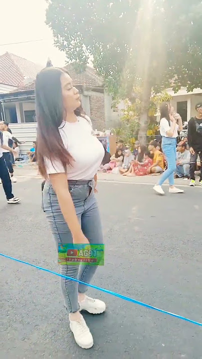 ada yang manis tapi bukan gula,pesona senyum manis nya neng iffa#denserviral #denserkediri #realshot