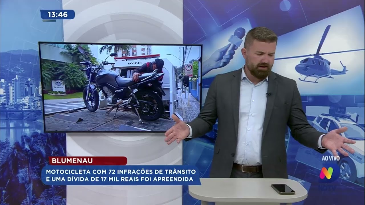 Blumenau: Motocicleta com 72 infrações de trânsito e uma dívida de 17 mil reais foi apreendida