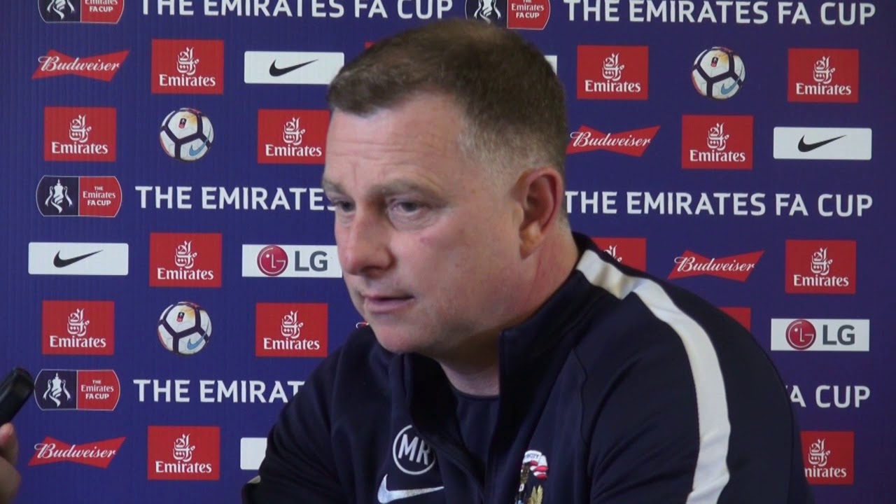football score Boreham Wood Preview | Mark Robins
