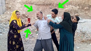 Download Lagu The moment Akbar was arrested:The big shock at the last moment:Zainab and what few expected MP3 Download Lagu The moment Akbar was arrested:The big shock at the last moment:Zainab and what few expected MP3