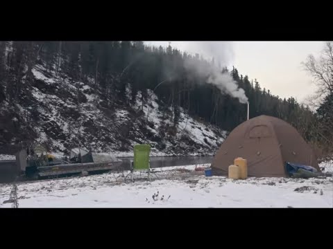 ЗАБРАЛИСЬ В РЕАЛЬНУЮ ДИЧЬ! РЫБАЛКА В СИБИРСКОЙ ГЛУШИ. ТАЙГА