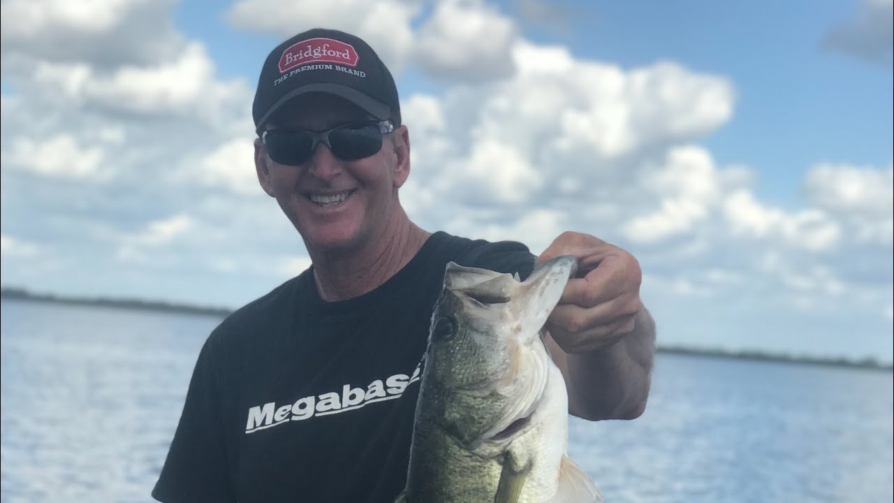 The Top 2 Summertime Bass Fishing Techniques..