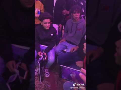 اجمد دوتو بين حسن البرنس سامر المدنى