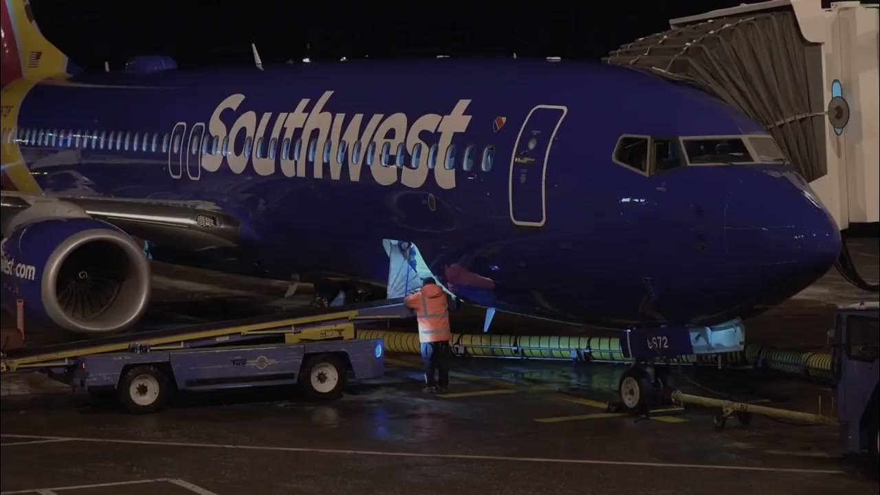 Why Airline Stocks Plummeted on Monday YouTube