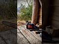 (16) 森で最悪なエリアを、最高の場所に開拓！(bush craft shelter、山小屋の屋根が、ようやく完成しました！)