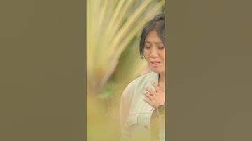 Lagu Menjelma Petir Dibawakan Erie Suzan Dengan Aransemen Lebih Fresh