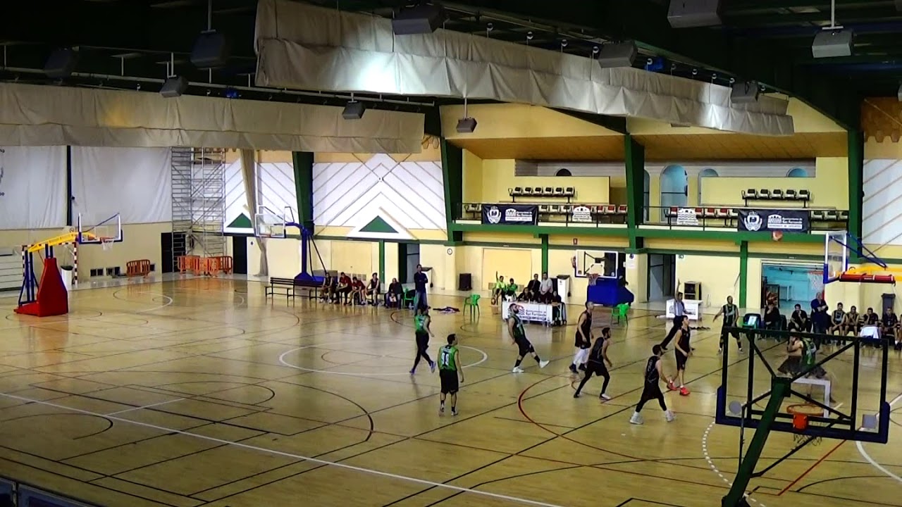 02 12 17 CB SAN FERNANDO PMD GIBRALEON jugadores de islandia