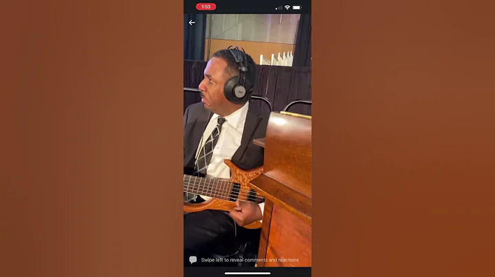 Slyvester Robinson killing on the Bass guitar duri...