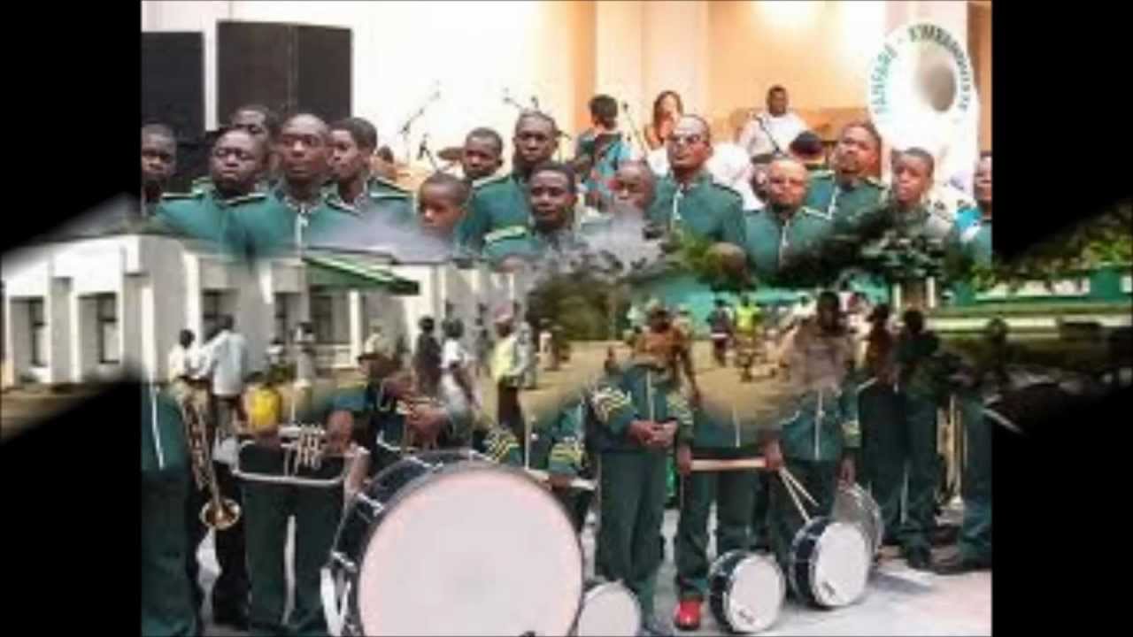 SAMBA YI SAMBA NGA  → UNE PRIÈRE !