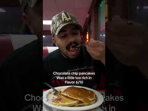 Went on a solo date to a 24/7 Diner! 3 Coins Diner in Tampa Florida! #pov #solodate #mukbang  #asmr