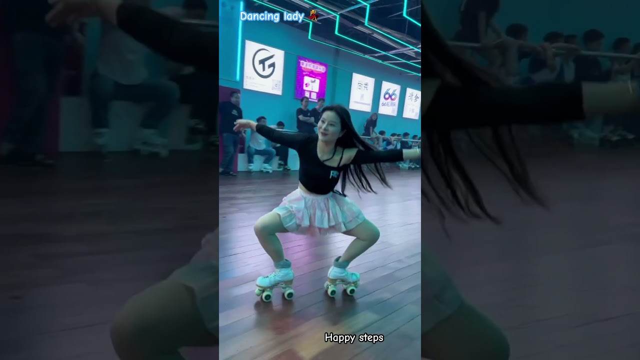 Dancing lady 💃 #dance #happydance #funny #foryou #viralvideo