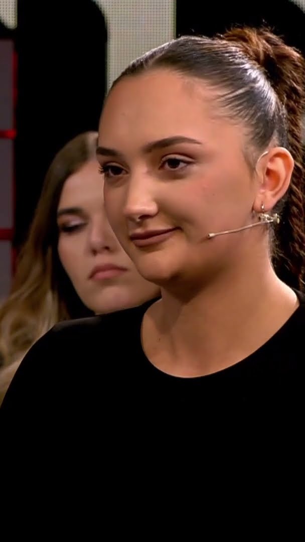 Pas tradhtisë Xhoni përballë Kleas, a do e falë ajo?
