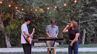 El Chico Del Apartamento 512- Selena (covered by D livingroom)