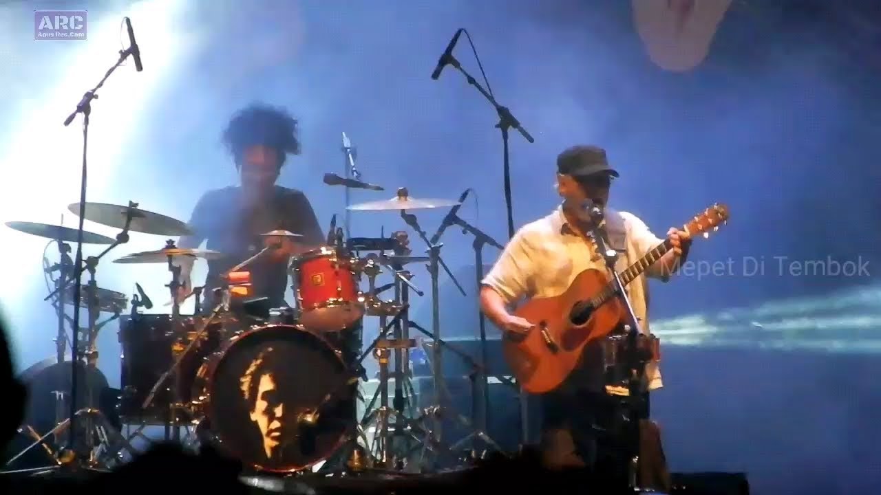 Balada Orang Orang Pedalaman - Iwan Fals | at Pantai Karnaval Ancol 2019