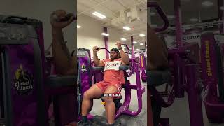 Abdominal Crunch Machine the RIGHT way🔥outfit @dfyne.official code QUANB #abs #abworkout #gymtips