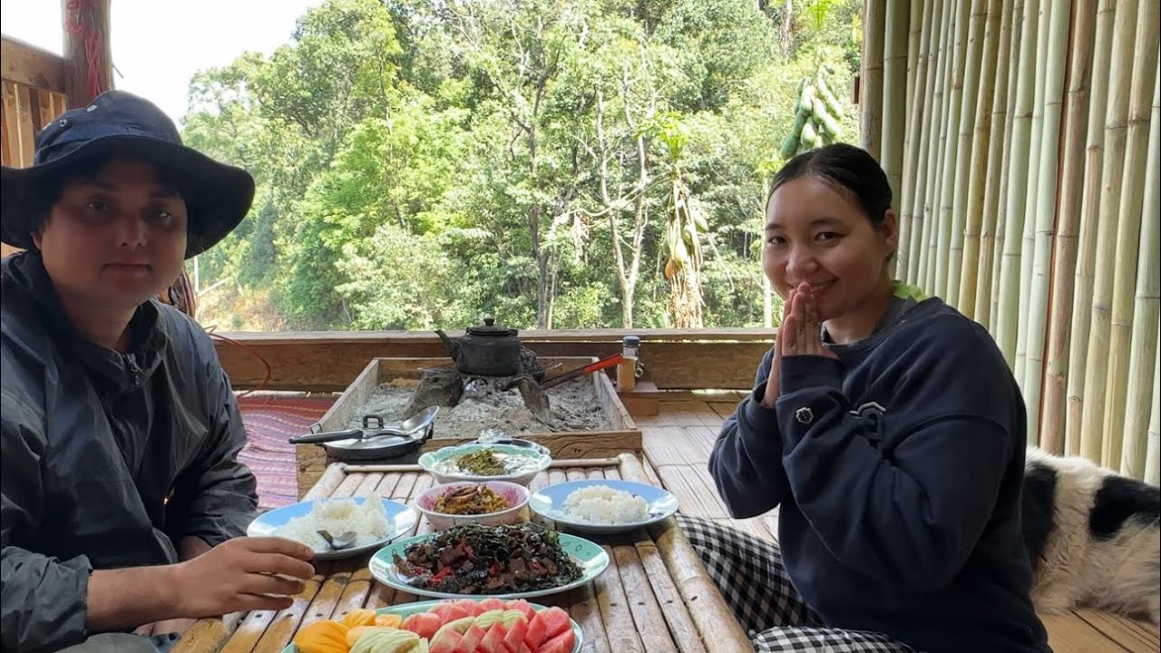 ช่วยกันต่อเติมกระท่อม ภรรยาโชว์ฝีมือ ทำอาหารสุดโปรด ผัดกะเพราเนื้อ หลายเมนู 