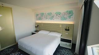 Executive Room with Airport View