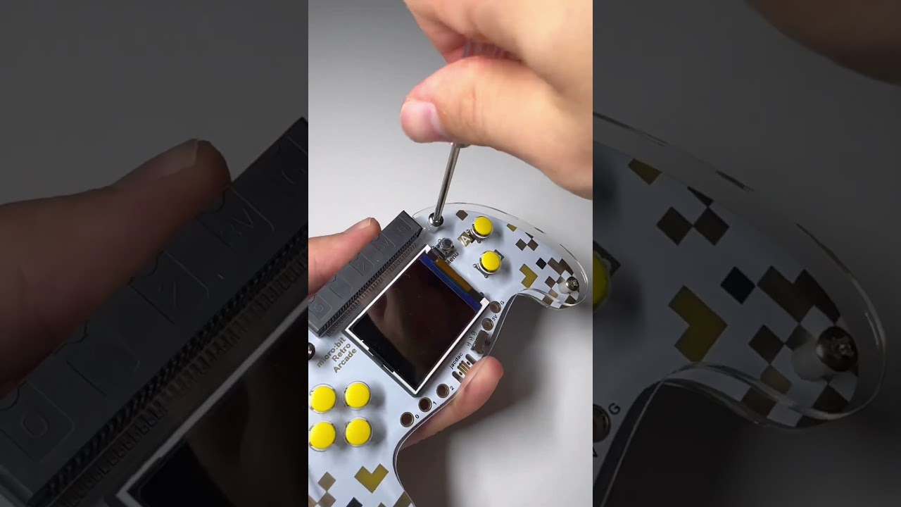 What Type of Games Can This 30$ DIY Retro Gameboy Run #arduino #electronics #engineering #gaming