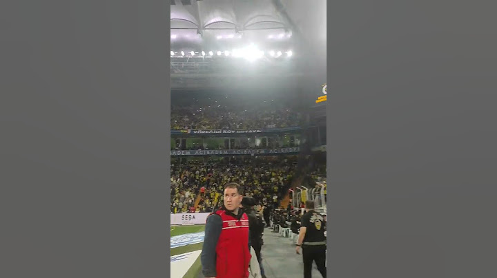 Fenerbahçe tribünü - bütün stad Ali koç İstifa  #fenerbahçe #beniöneçıkart #football #fyp #keşfet