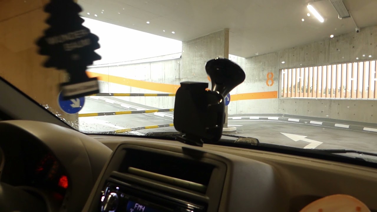 Kipróbáltuk az Árpád utcai parkolóházat